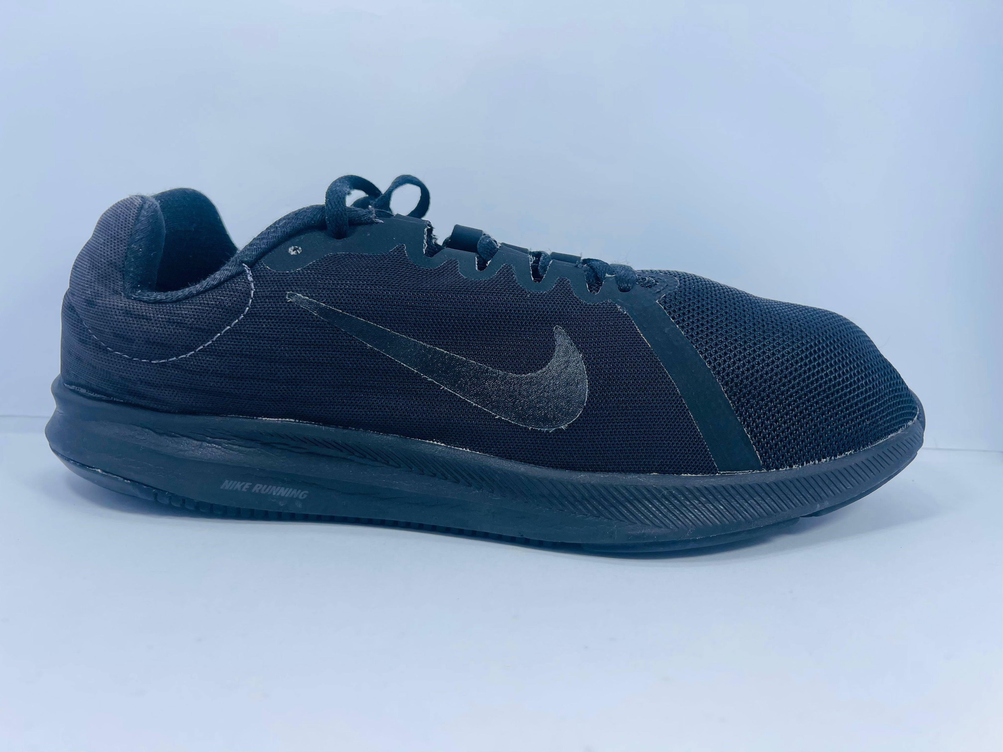 Nike Mid Night Shadow