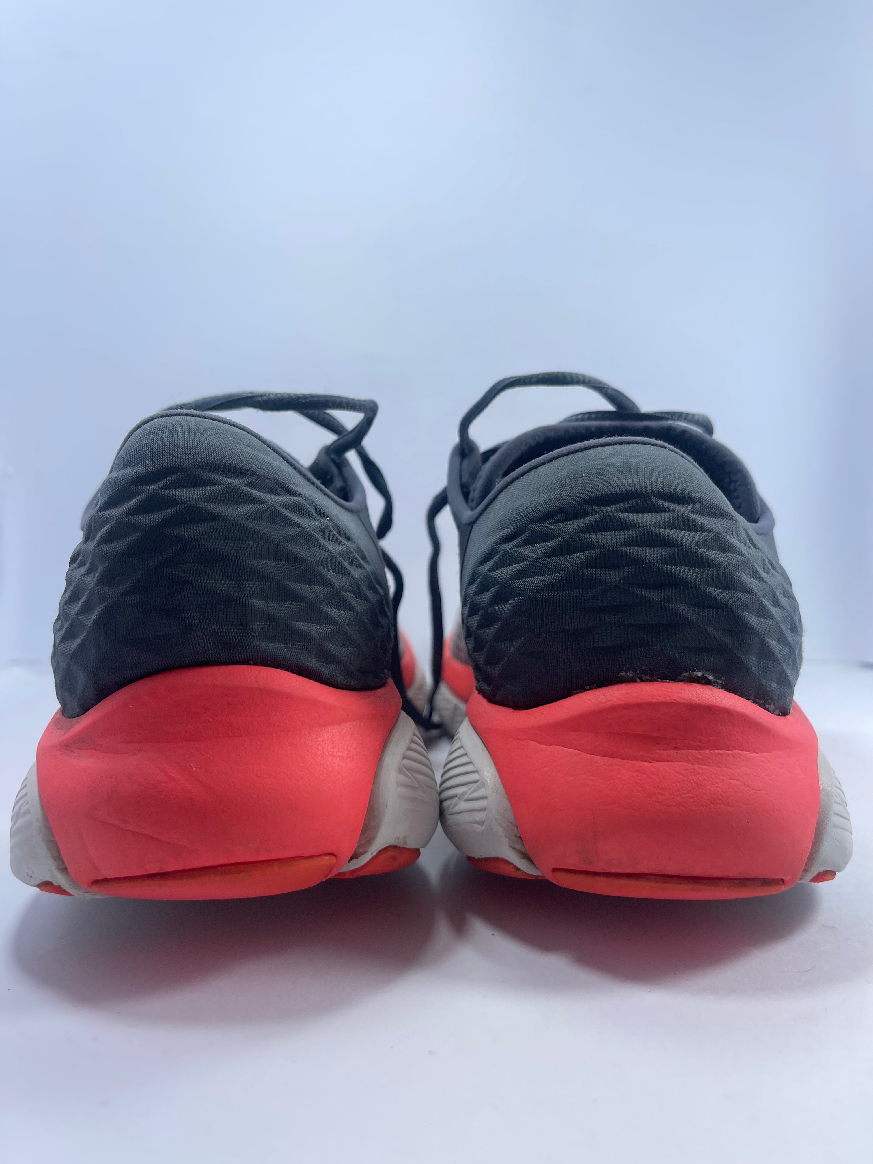 Under Armour Charged Commit