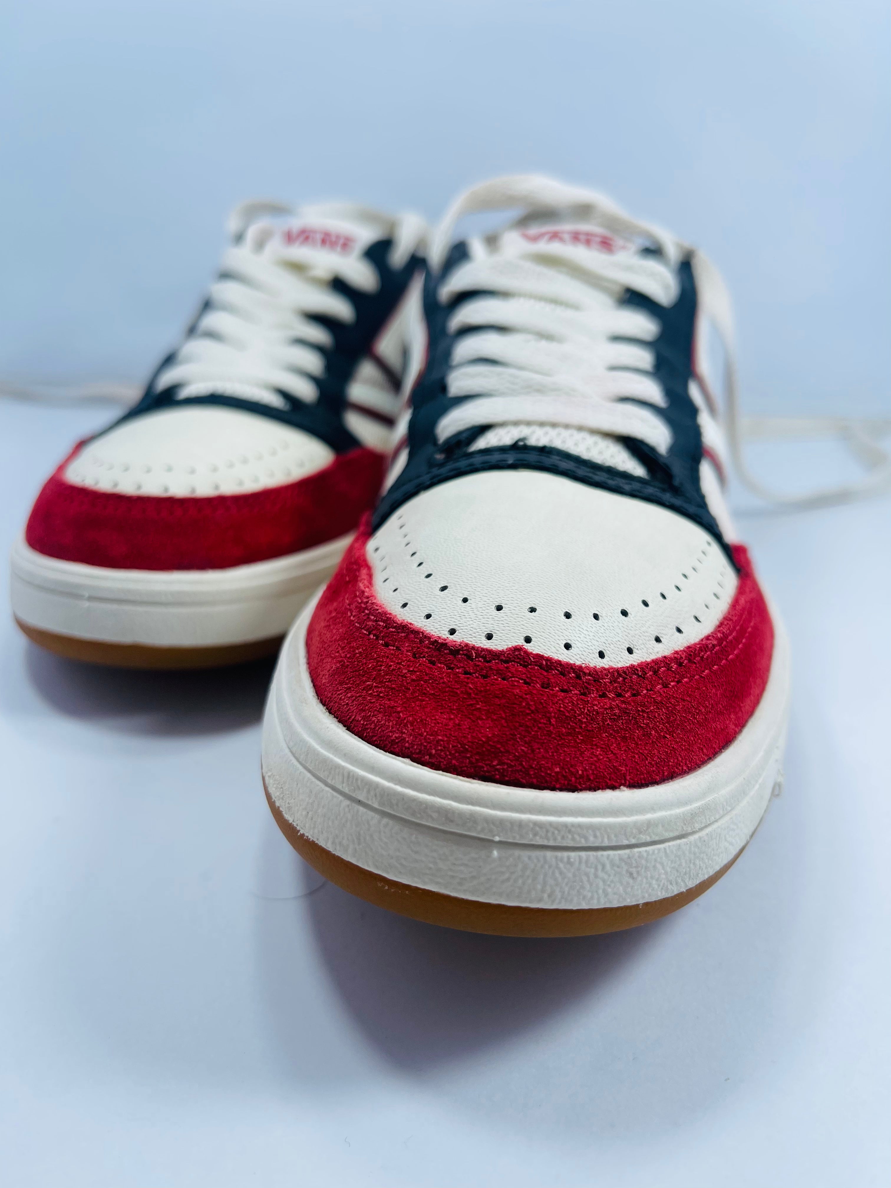 Converse Unisex Sneakers