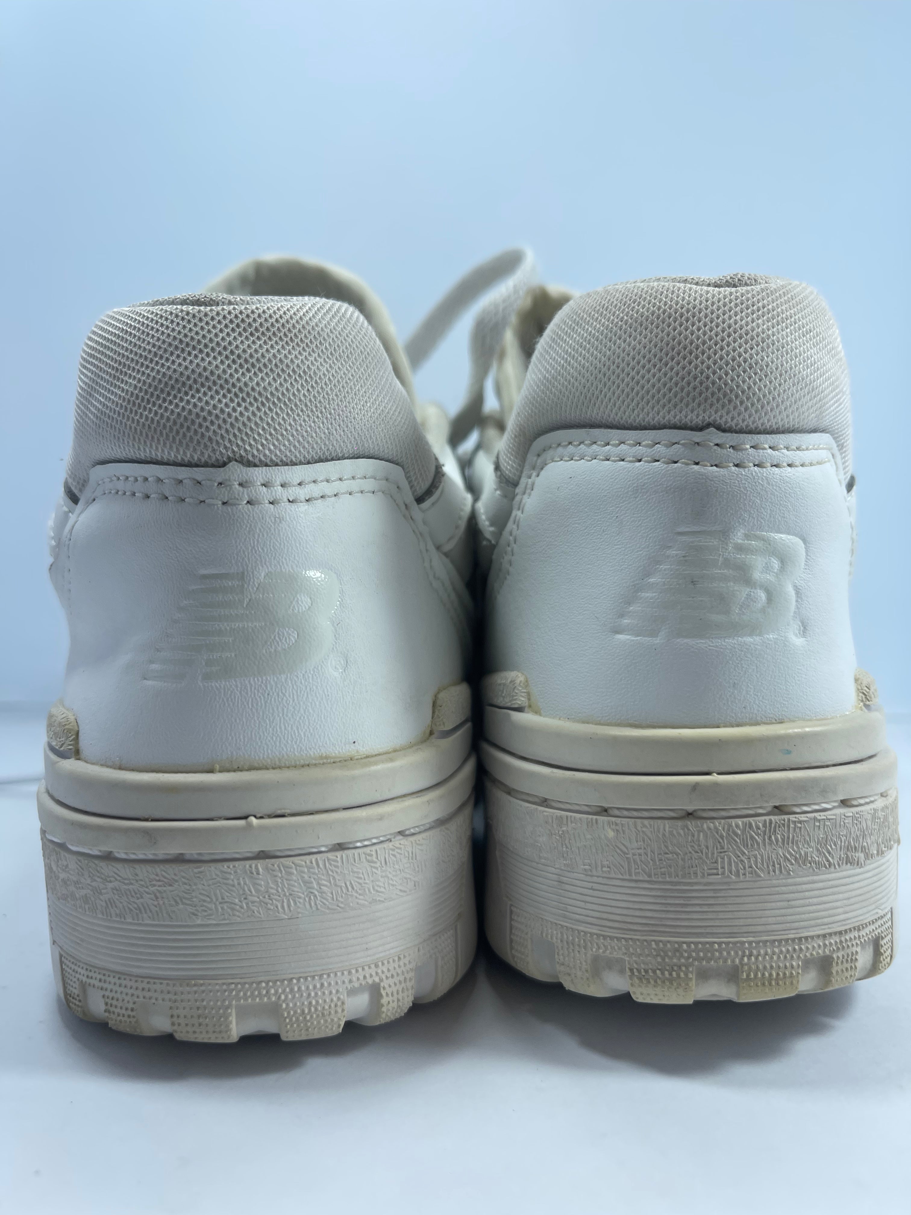 New Balance Low Top Sneakers